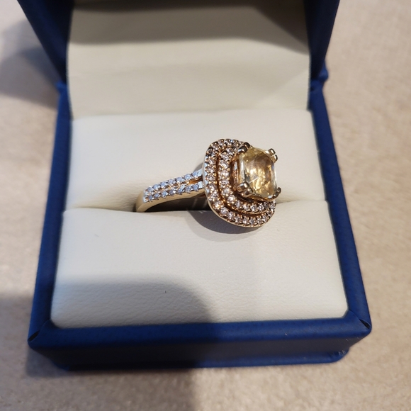 *SALE* Yellow Sapphire Ring - Picture 2 of 4